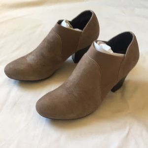 Vaneli ankle boots